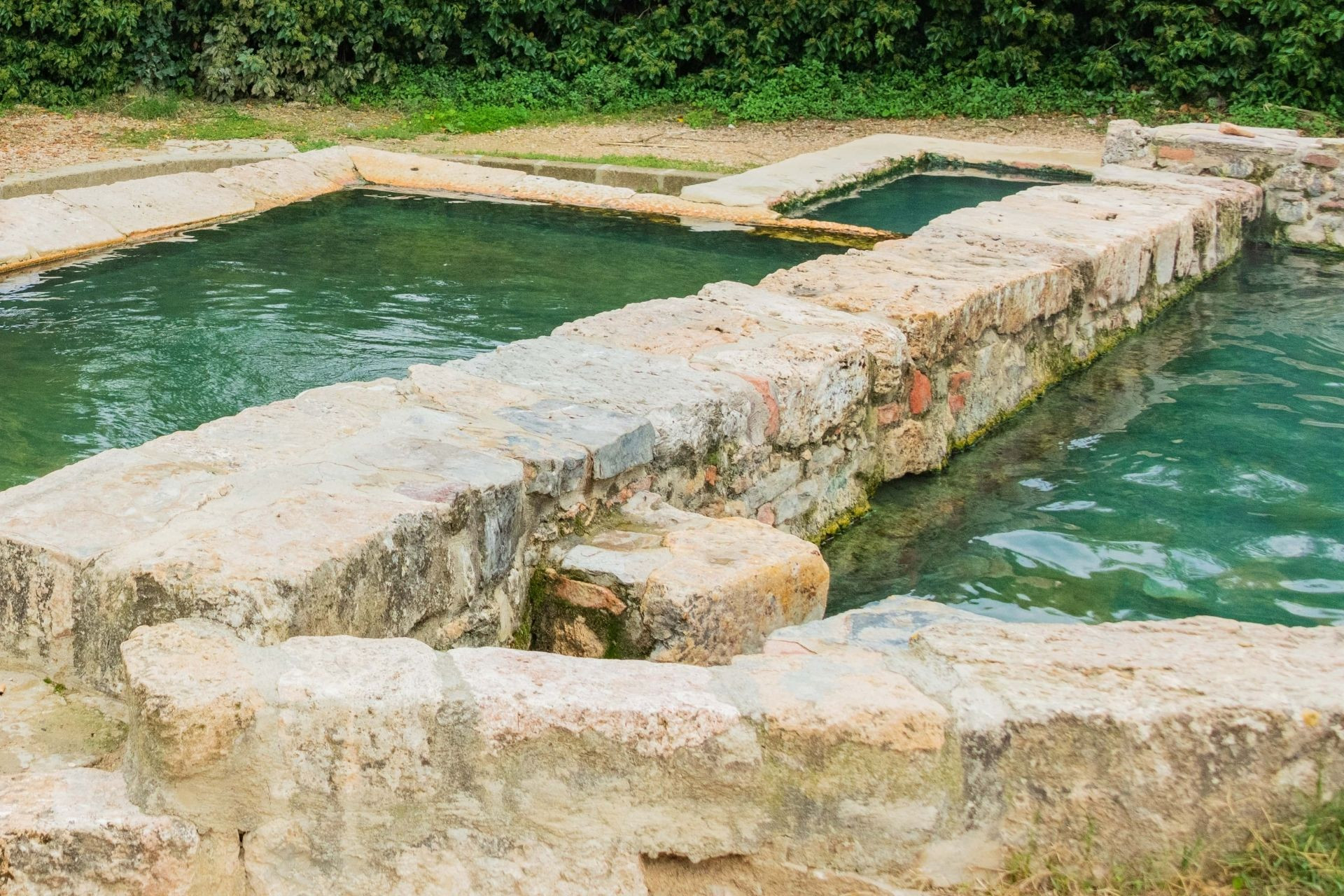 Il santuario riemerso dalle acque calde di San Casciano dei Bagni