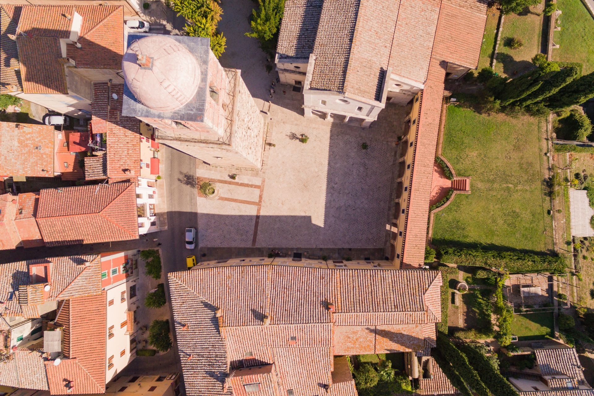 Children discovering the Etruscans in Chiusi