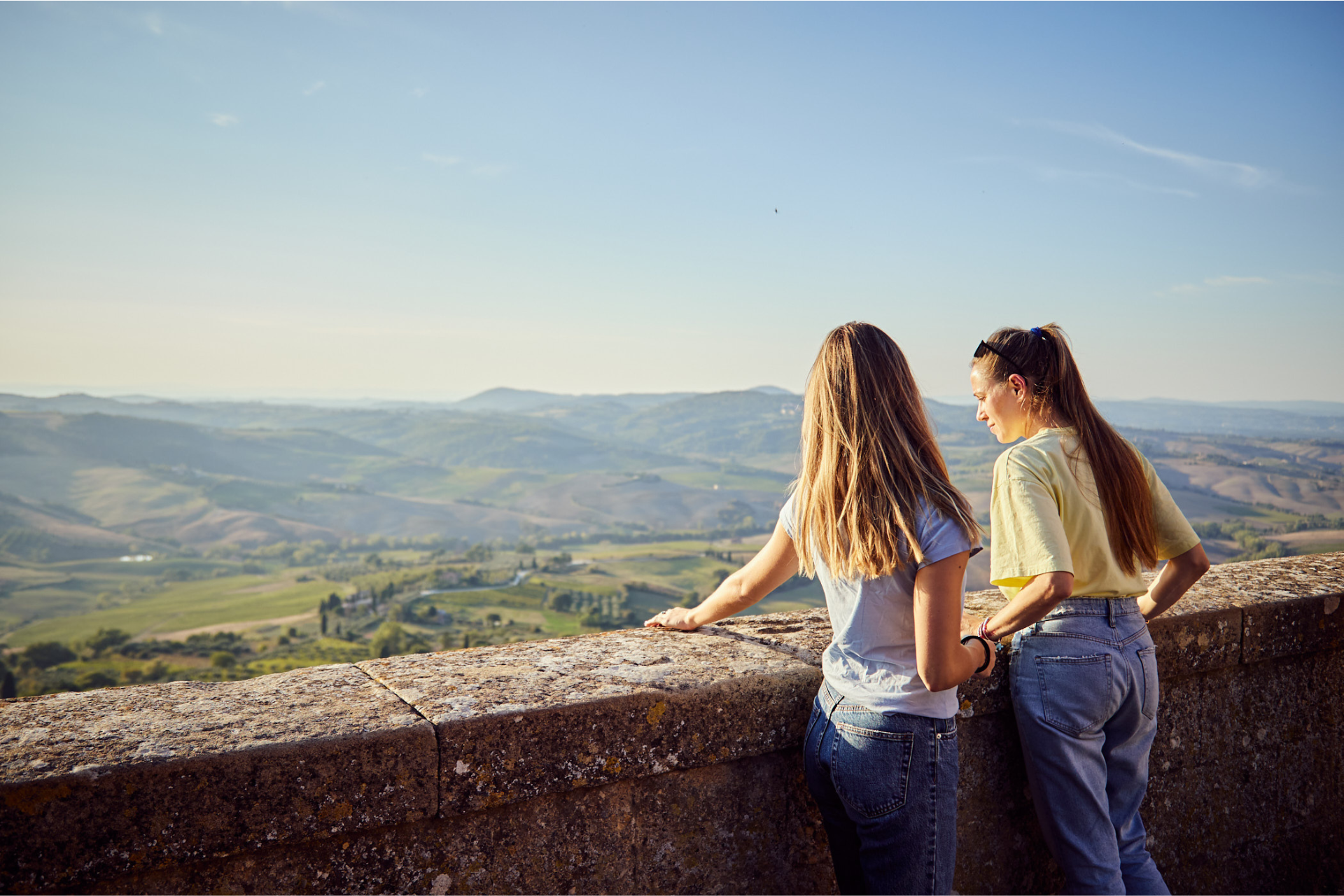 Valdichiana 2025: Un'Estate di Cultura, Musica e Tradizioni