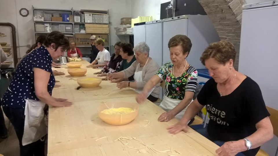 Celle sul Rigo : tutto il paese all'opera per la Sagra dei Pici